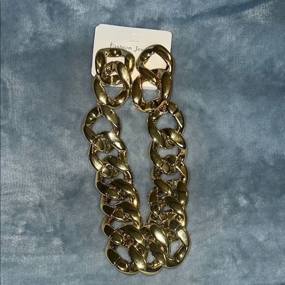 Gold Chain Necklace - Picture 1 of 1